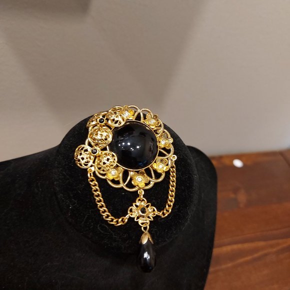 Vintage Mindala Brooch - Picture 2 of 6